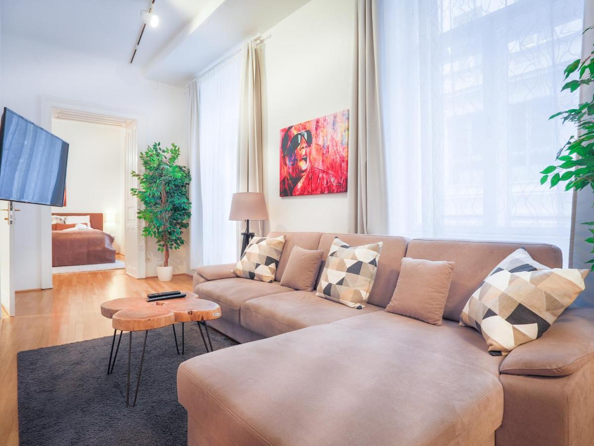 Sky9 Center Appartement *